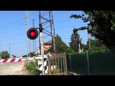 Passaggio a livello di via Aldo Moro - Lavezzola (RA) / Level Crossing / Planovergang / Plankorsning