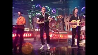 Level 42 - Hot Water (TOTP 1984)