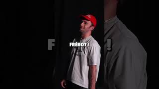 Lequel soulève une fausse haltère ?