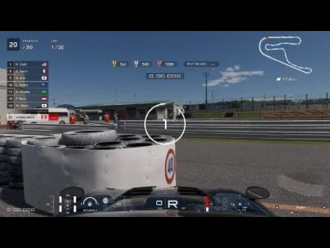 Gran Turismo® 7: Mission race 30 laps tsukuba broken