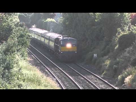 IE Loco 078 + Cravens passing Claude Rd