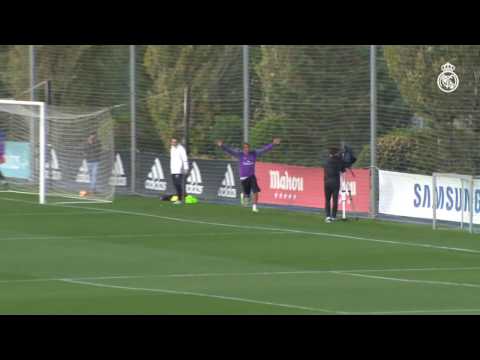 What a finish by Fábio Coentrão!