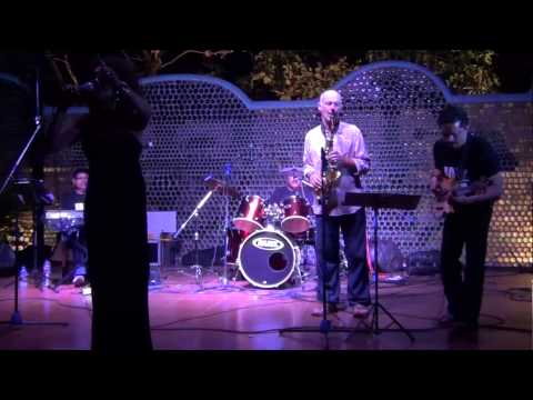 Marina Xavier-Blame it on the Bossanova