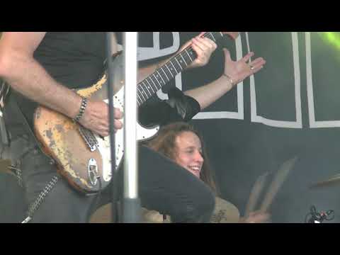 LIMETALL na  Bůčekfestu v Sedlnicích, skl . RUSKÁ RULETA + SWING PARTY