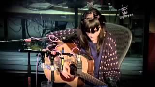 Coin Laundry - Lisa Mitchell (Live Acoustic version Triple J + Interview)