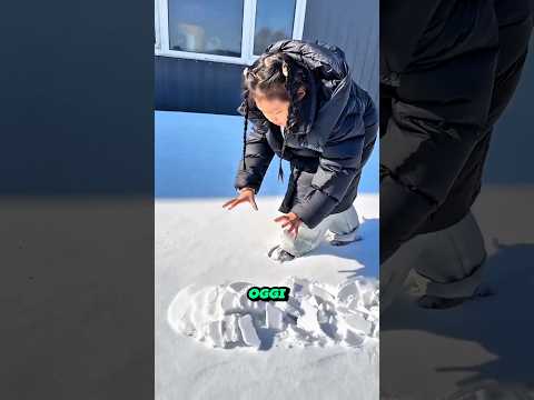 La misteriosa creatura sotto il ghiaccio ❄️🐾