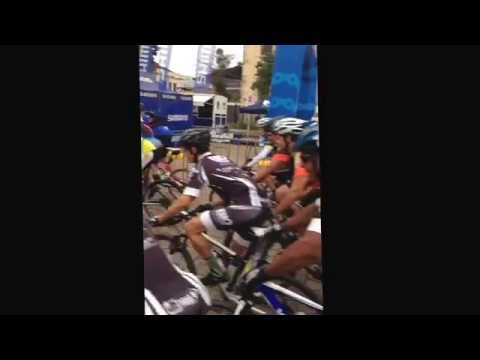 Largada Categoria Pró 116 km - Warm Up Brasil Ride 2014 - Botucatu - SP