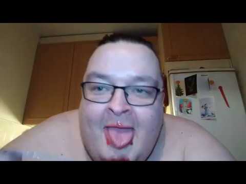 Hampaaton läski syö: Osa 208 - Mutsiskaa vadelmakiisseli