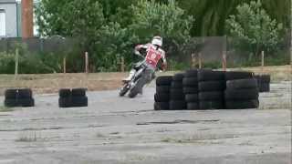 preview picture of video 'Test track pour le 1er Supermoto de Soumagne: 16 et 17 juin 2012'