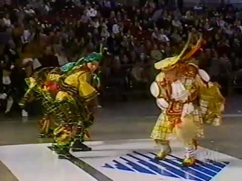 2003 Shooting Stars Fancy Brigade "Scotland, Land Of The Clans" - 1st Place