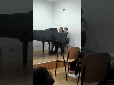 Mihael Timotej Pastonjicki i Gabiana Stoimenov - del od koncertot na kamerna muzika