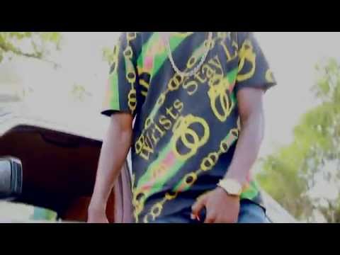 HILEFA -  Ngiah Tax Olo Fotsy feat Bonose Gorilla (Official Video)
