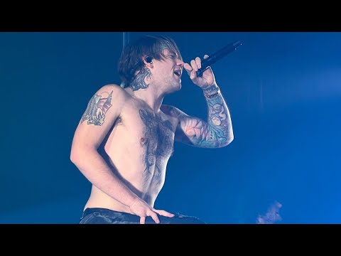 Beartooth - Intro/Below - Live in Brussels, BE (28/03/23)