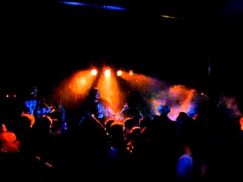 Entombed - Serpent Saints - live exenzia - Prato - 03 02 2012