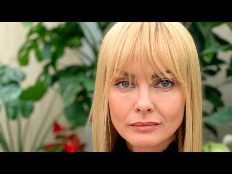 download lagu mp3 mp4 Izabella Scorupco, download lagu Izabella Scorupco gratis, unduh video klip Izabella Scorupco