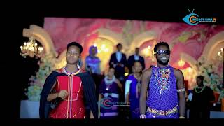 IZZO KORES ft NAOMI JACOB  LIVE PERFOMANCE IN DUMIRA MOROGORO 