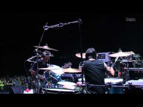 Them Crooked Vultures: Spinning In Daffodils (Live)
