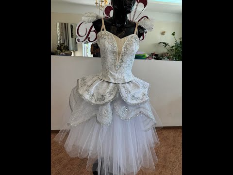 Золушка на балу F 0107 - video 3