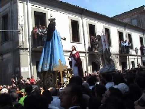 Domenica di Pasqua.mpg    "A Cunfrunta"     - Girifalco 2010