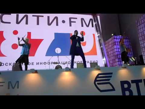 Mitya Fomin ft. Drum Cast (Live in Moscow)