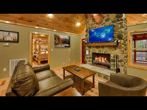 A Kiss On The Creek Video Tour