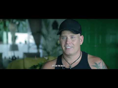 Trailer 1: SKRIK VIR NIKS (Die Snotkop Movie)
