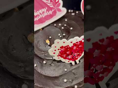 CHOCOLATE TRUFFLE CAKE