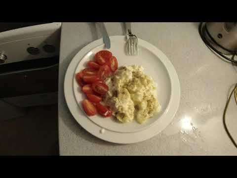 MongoTV_6093 - Mongo Madskole - RIBBENSTEG Med KARTOFFELSALAT - RØDKÅL - TOMAT