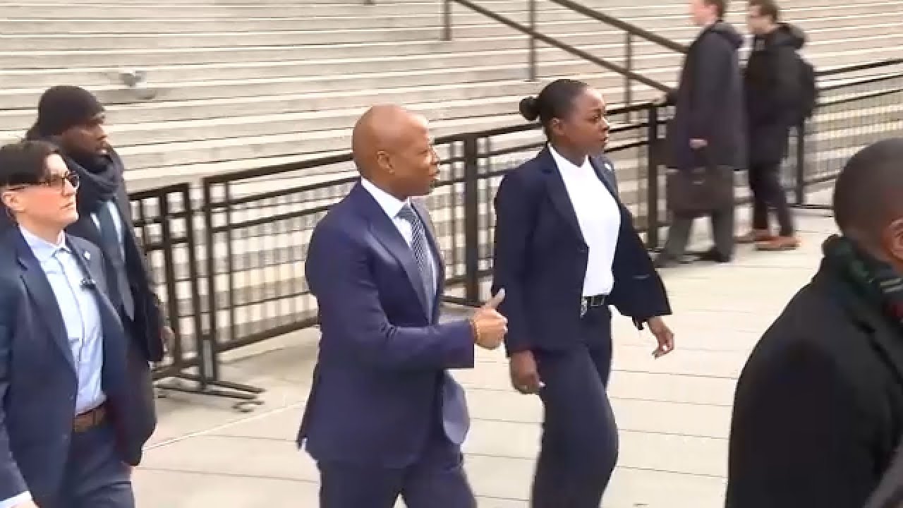 Federal judge won't issue ruling yet in dismissing corruption case against NYC Mayor Eric Adams