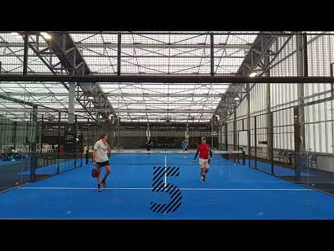 Padel Exercise. Contrapared smash!