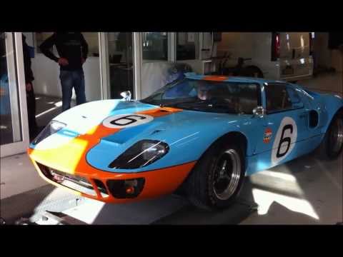 Ford GT40 in GULF racing wrapping