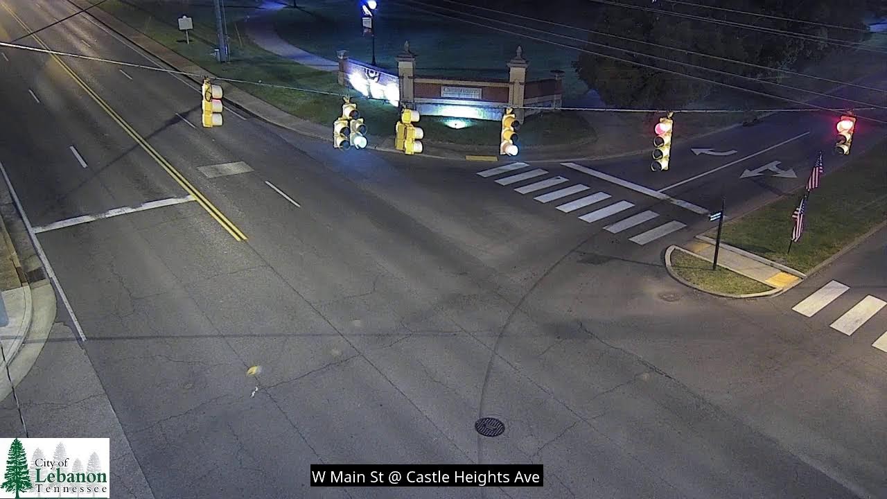 Live webcam view of Castle Heights Avenue Crossing