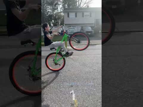 Savage flyer wheelie #hiphop #rap #music  #automobile #raplife #bikelife#wheelieboyz #bikelife