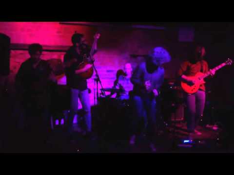 Flyin Up — Midnight Bus part 2 (live)