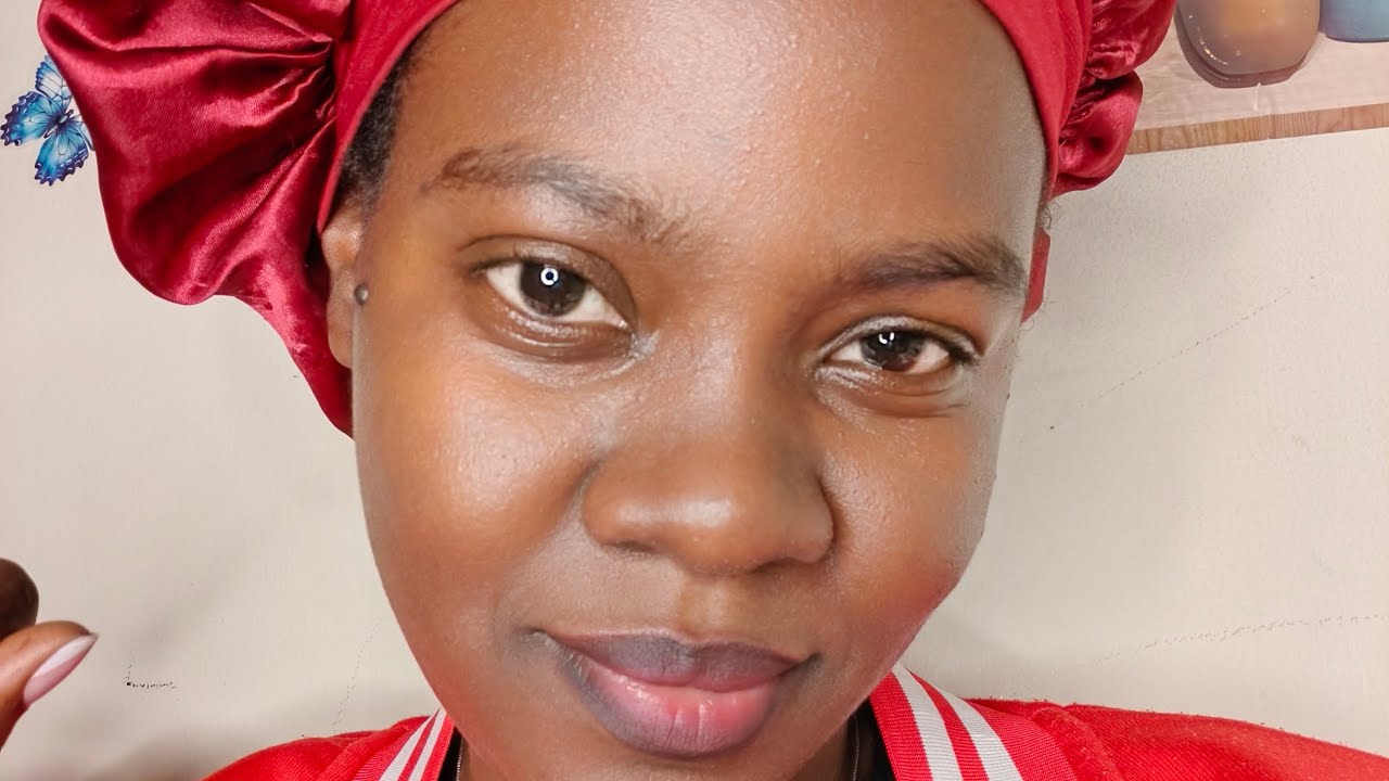 Kola bino nga omusajja anatela okuyinjizamu omukira okunyumira okwezina 