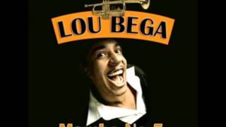 Musik-Video-Miniaturansicht zu Mambo Numero Cinco (Mambo Number 5) Songtext von Lou Bega