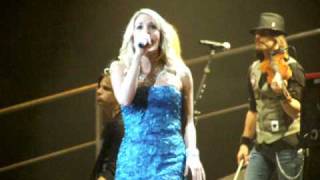 Carrie Underwood Live The more boys I meet