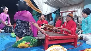 Download lagu GELANG KALUNG🔴 calung banyumasan lengger Yati & tarmini live adilingga WANGON 🇮🇩 mp3