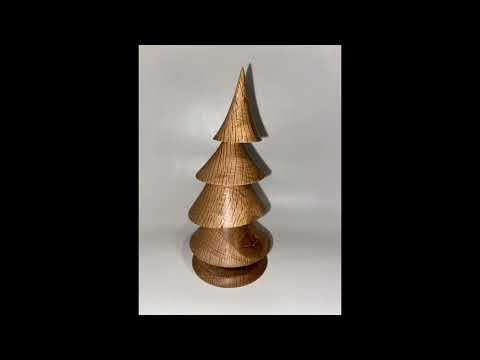 woodturning  Tournage sur bois, tourner un sapin désaxé.