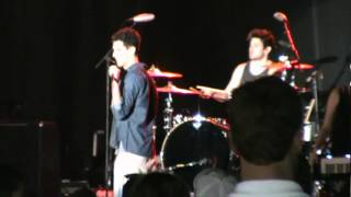 Cobra Starship Live - Pleasure Ryland - USF Bullstock