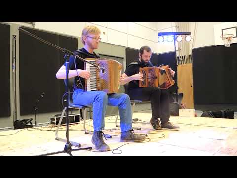 Balfolk met Bert Leemans en Erik de Jong [2] (Hilversum, Folk voor 555, 29-12-2018)