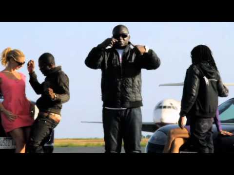 R2bees Ft Wande Coal-Kiss your Hand (OFFICIAL VIDEO)