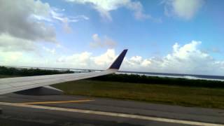 preview picture of video 'UA 155 LANDED IN KOSRAE (VIDEO0049)'