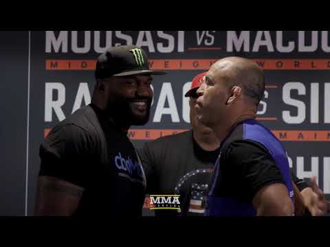 Bellator 206: Rampage Jackson vs. Wanderlei Silva Media Day Staredown - MMA Fighting