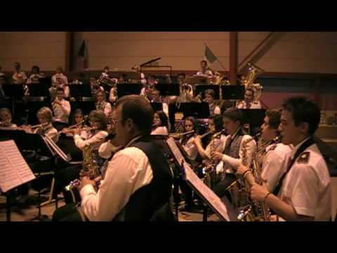 Banda "LE CONTRADE" di Stroncone & Harmonie Municipale de Voves - Moment for Morricone