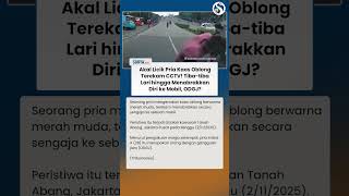 AKAL LICIK Pria Kaos Oblong! Tiba tiba Lari Tabrakkan Diri ke Mobil dengan Sengaja, Apakah ODGJ?
