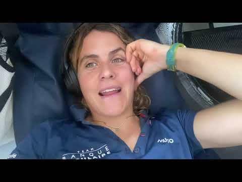 UN THÉ BRÛLANT - CLARISSE CREMER - VOILE BANQUE POPULAIRE