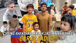 Download lagu SEHARIAN DIASUH PAK MUH & FADIL JAIDI!!! BABY AISHA JADI TEMENAN SAMA LILY!!! mp3 Download lagu SEHARIAN DIASUH PAK MUH & FADIL JAIDI!!! BABY AISHA JADI TEMENAN SAMA LILY!!! mp3