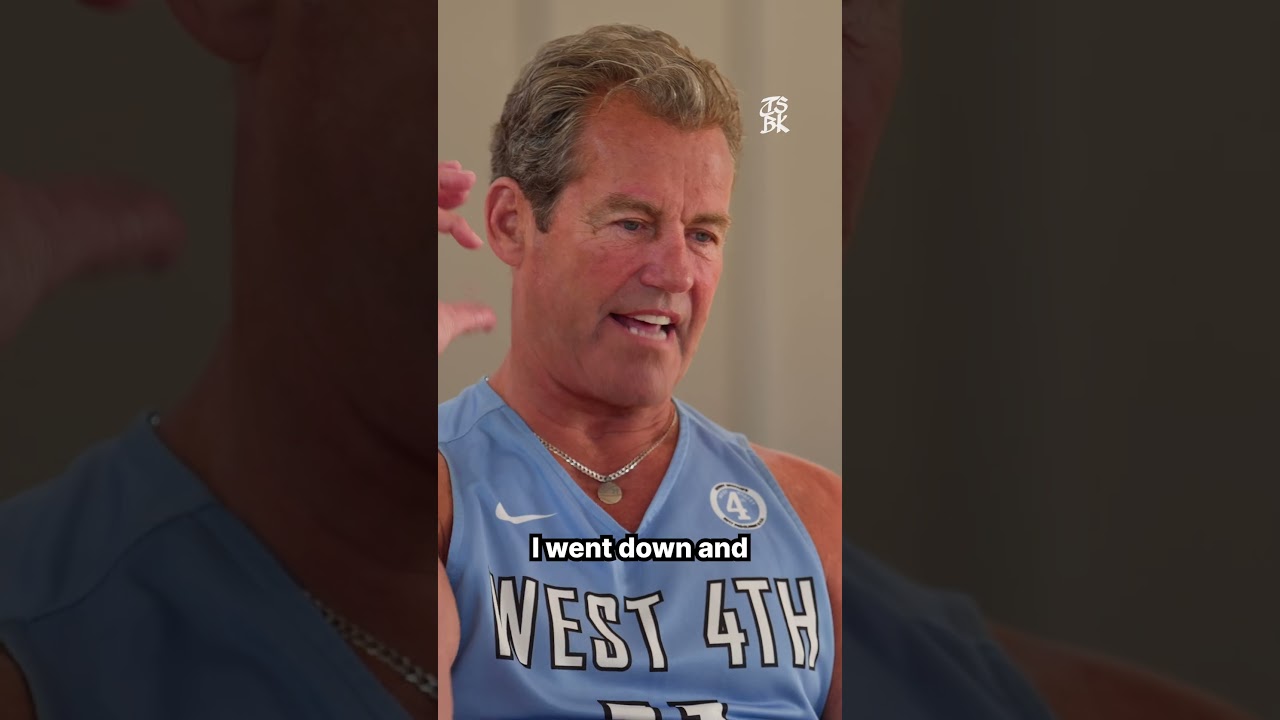 "Uh oh, we got a white boy dunkin" 💀