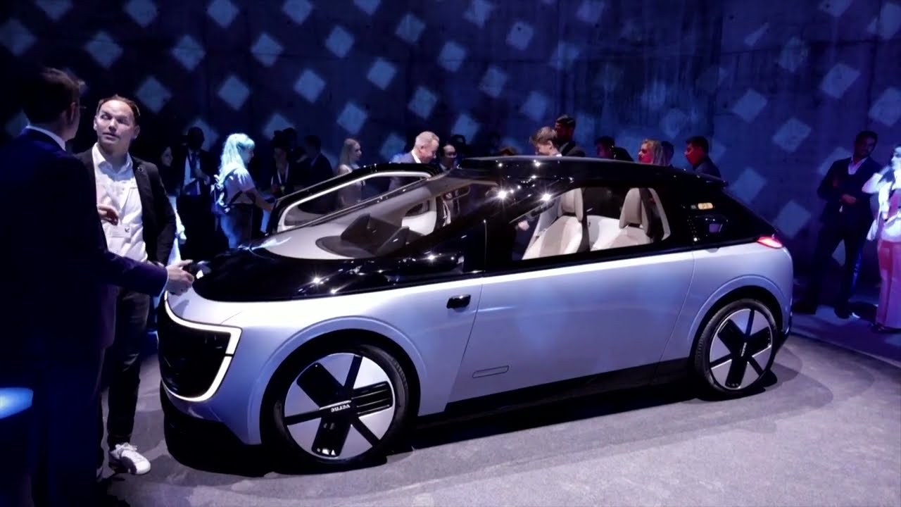 Porsche sells stake in sportscar maker Bugatti